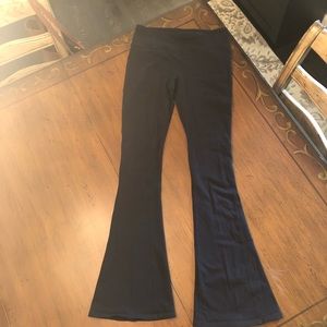 Alo Yoga Pants